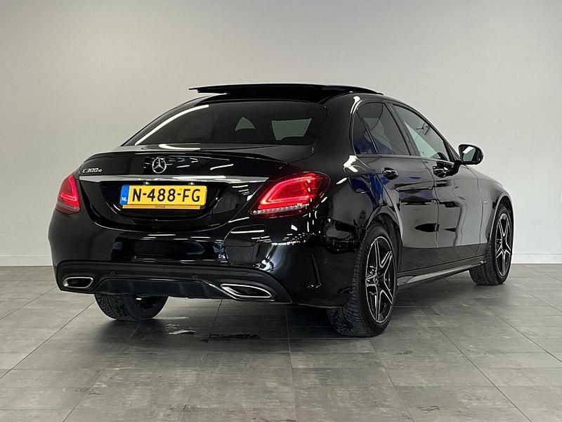Occasion Mercedes C300 Business 320 PK (235 kW) 2021 Zwart Sedan