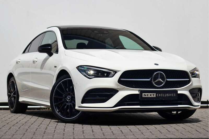 Wit Gebruikt 2020 Mercedes CLA250e Premium Plus Sedan | € 35.950 (Eerlijke prijs) - Afbeelding 1/4