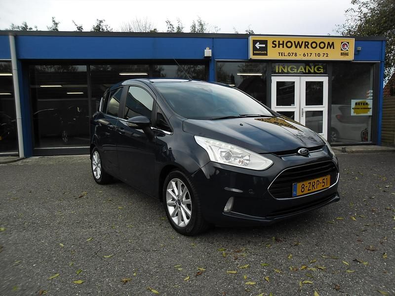 Blauw Gebruikt 2015 Ford B-MAX Titanium MPV | € 8.950 (Eerlijke prijs) - Afbeelding 1/4