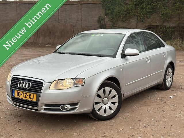 Grijs Occasion 2006 Audi A4 Business Sedan | € 2.699 (Eerlijke prijs) - Afbeelding 1/4