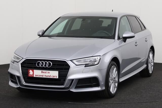 Zilver Occasion 2020 Audi A3 S-Line Hatchback | € 22.995 (Goede deal) - Afbeelding 1/4