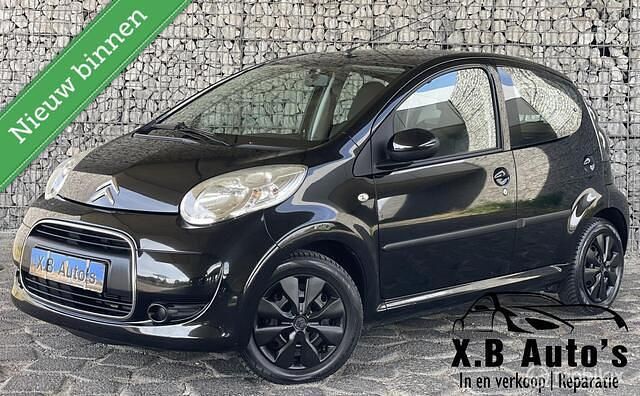 Zwart Occasion 2010 Citroën C1 Hatchback | € 3.540 (Eerlijke prijs) - Afbeelding 1/4