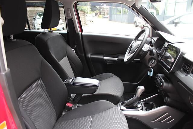 Occasion Suzuki Ignis 83 PK (61 kW) 2021 Rood Hatchback