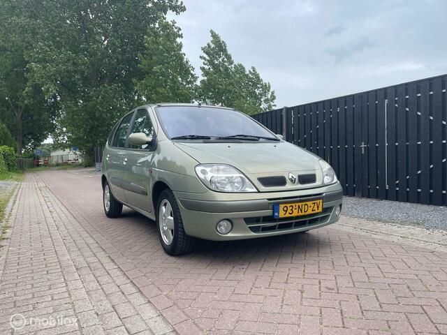 Mpv Gebruikt 2003 Renault Scénic Expression MPV | € 2.500 (Iets duurder) - Afbeelding 1/4