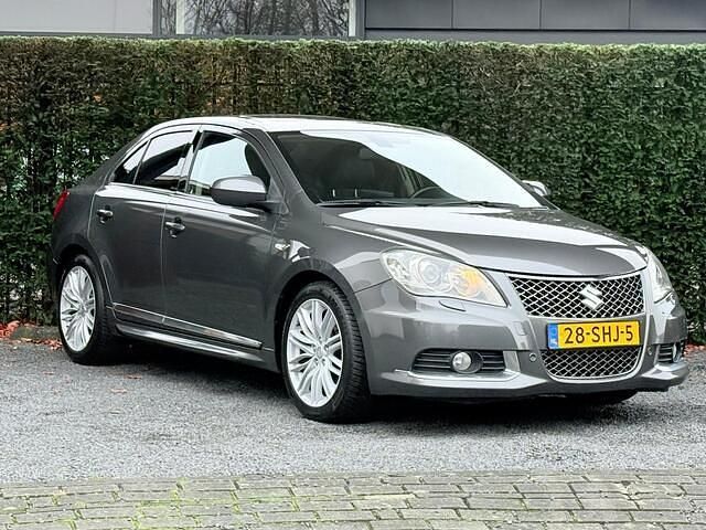 Occasion Suzuki Kizashi Sport 178 PK (130 kW) 2011 Grijs Sedan