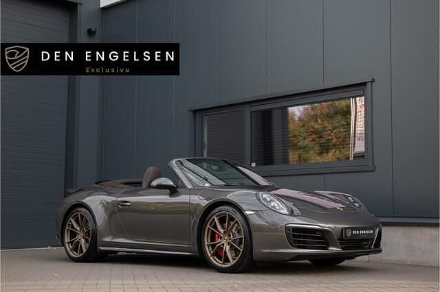 Grijs Gebruikt 2016 Porsche 911 Carrera 4S Cabriolet Sport Cabriolet | € 112.850 (Eerlijke prijs) - Afbeelding 1/4