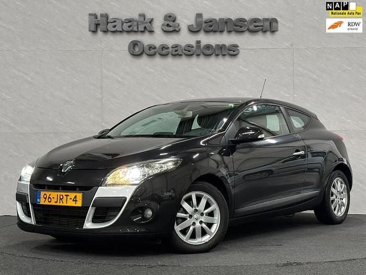Gebruikt 2009 Renault Mégane III Business Coupé | € 5.495 (Eerlijke prijs) - Afbeelding 1/4