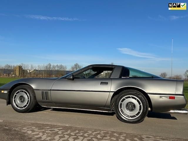 Grijs Gebruikt 1984 Chevrolet Corvette Coupé | € 13.950 - Afbeelding 1/4