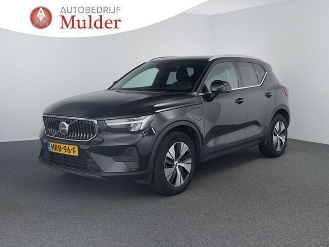 Zwart Gebruikt 2023 Volvo XC40 Core SUV | € 35.745 (Goede deal) - Afbeelding 1/4