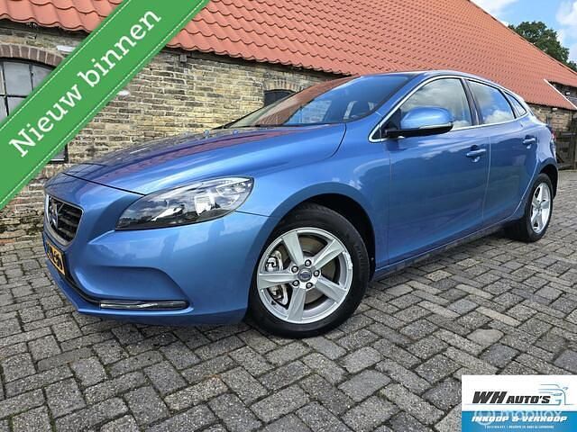 Blauw Gebruikt 2014 Volvo V40 Momentum Stationwagen | € 7.450 (Eerlijke prijs) - Afbeelding 1/4