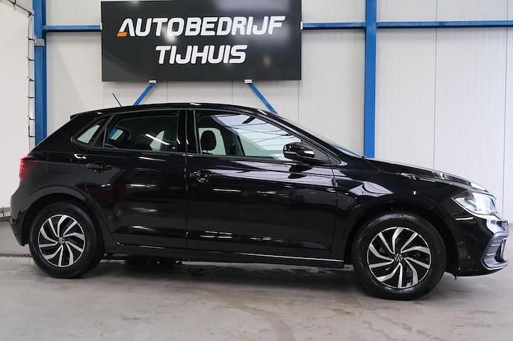 Occasion VW Polo Life 2023 Zwart (metallic) Hatchback