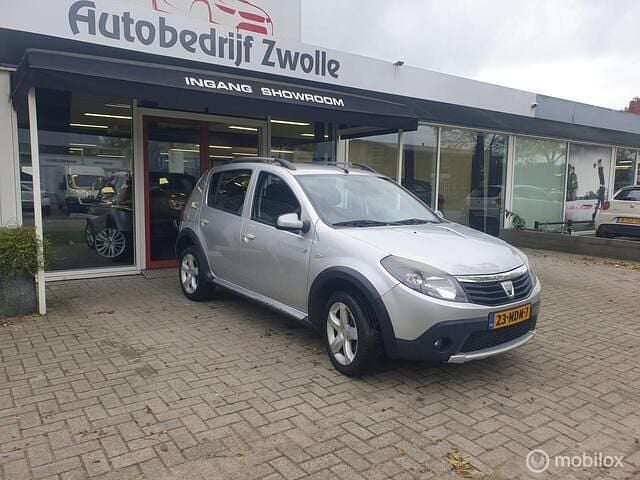 Grijs Gebruikt 2010 Dacia Sandero Stepway Hatchback | € 2.499 (Goede deal) - Afbeelding 1/4
