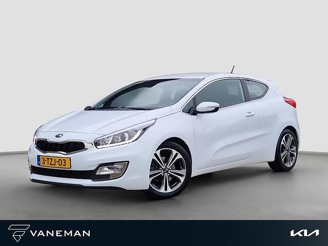 Wit Gebruikt 2015 Kia ProCeed Hatchback | € 10.935 (Eerlijke prijs) - Afbeelding 1/4