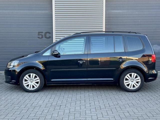 Occasion VW Touran Trendline 105 PK (77 kW) 2010 Zwart MPV