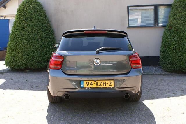 Grijs Gebruikt 2012 BMW 116 Sport Line Hatchback | € 6.750 (Eerlijke prijs) - Afbeelding 1/4
