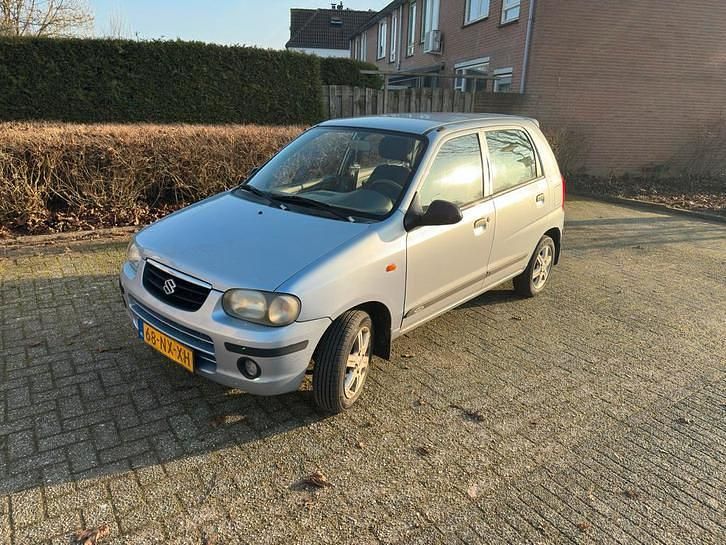Occasion 2004 Suzuki Alto Hatchback | € 1.250 (Eerlijke prijs) - Afbeelding 1/4