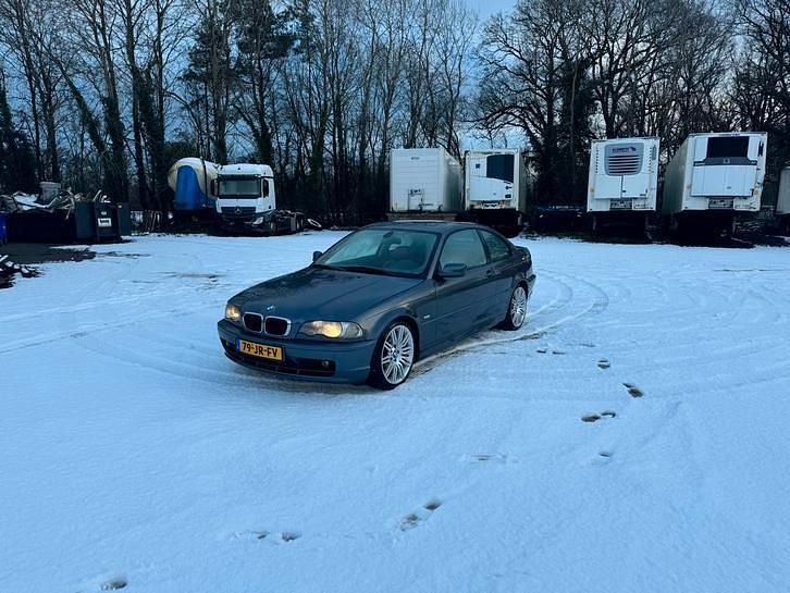 Occasion 2002 BMW 318 Coupé | € 3.200 (Iets duurder) - Afbeelding 1/4