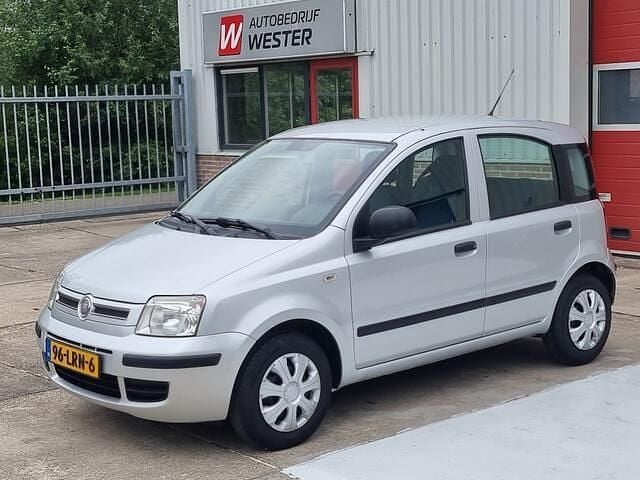 Grijs Gebruikt 2010 Fiat Panda Active Hatchback | € 3.500 (Iets duurder) - Afbeelding 1/4