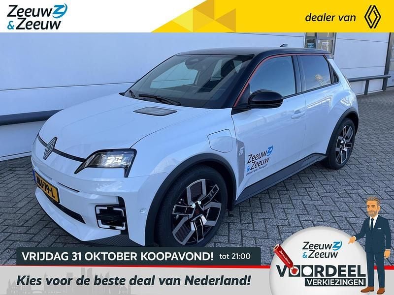 Wit Nieuw 2025 Renault R5 Iconic Hatchback | € 30.450 (Goede deal) - Afbeelding 1/4