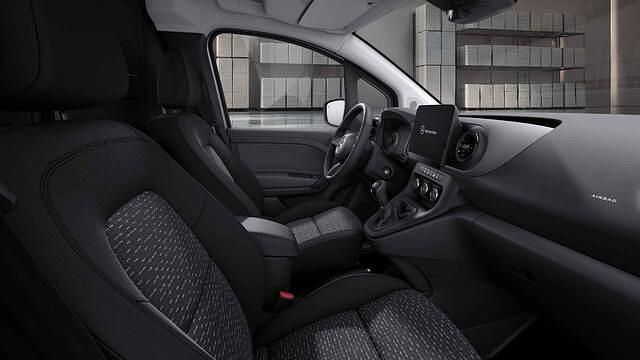 Nieuw Mercedes Citan 110 95 PK (69 kW) 2025 Zilver Van