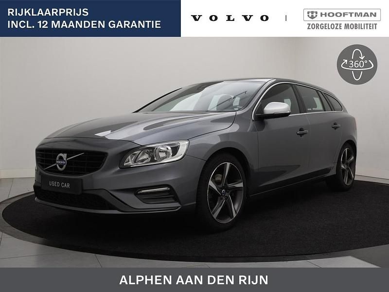 Grijs Gebruikt 2016 Volvo V60 Business Edition Stationwagen | € 17.495 (Duur) - Afbeelding 1/4