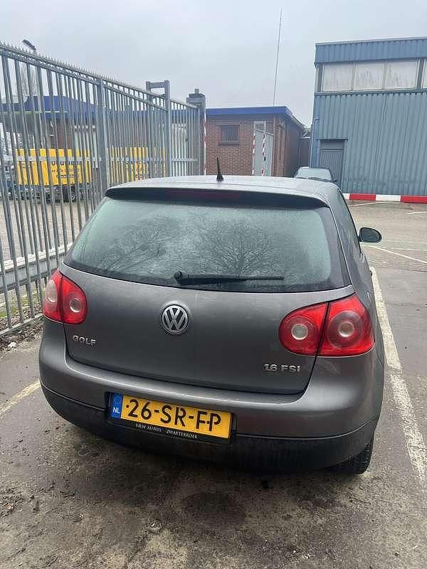 Occasion VW Golf IV Comfortline 116 PK (85 kW) 2006 Grijs Hatchback