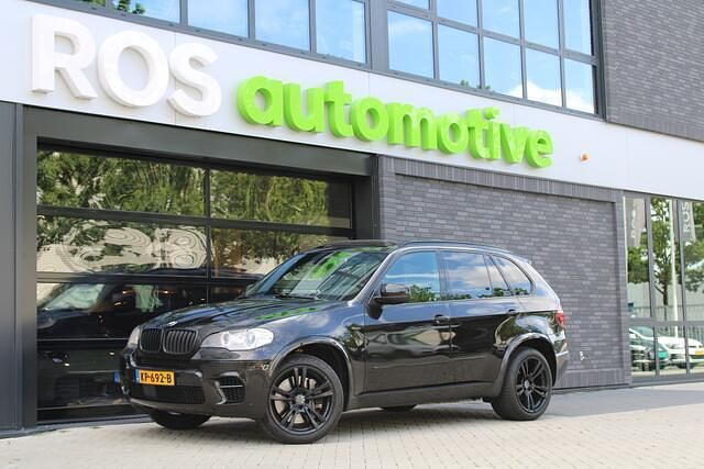 Zwart Gebruikt 2013 BMW X5 SUV | € 17.450 (Eerlijke prijs) - Afbeelding 1/4