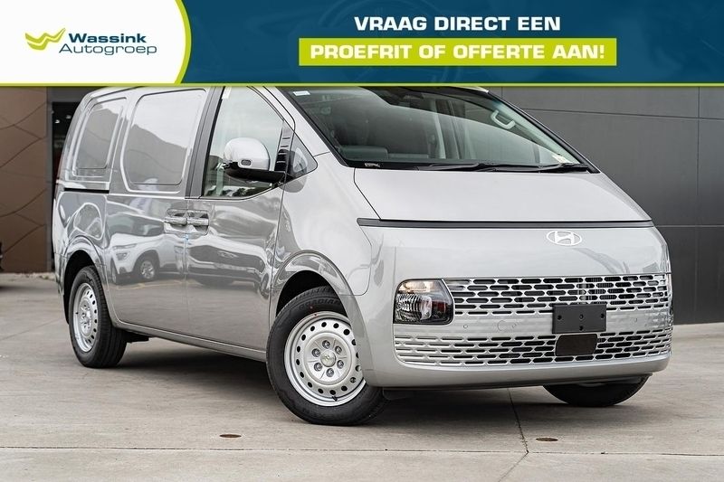 Zwart Nieuw 2024 Hyundai Staria Van | € 26.430 (Eerlijke prijs) - Afbeelding 1/4