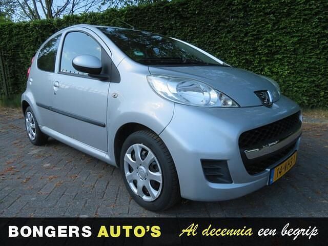 Occasion Peugeot 107 68 PK (50 kW) 2009 Grijs Hatchback