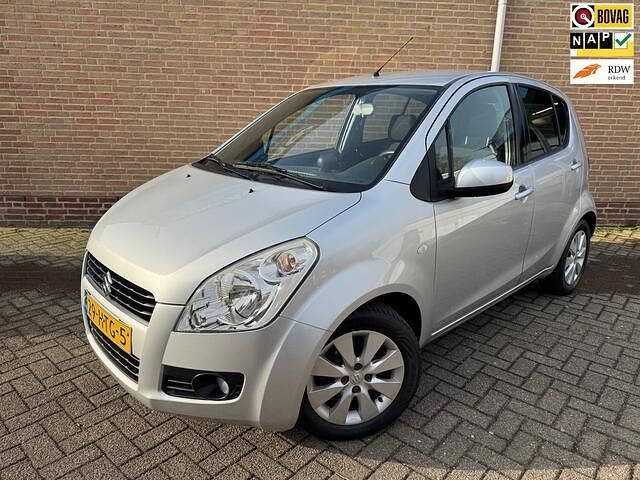 Grijs Occasion 2009 Suzuki Splash Exclusive Hatchback | € 4.450 (Eerlijke prijs) - Afbeelding 1/4