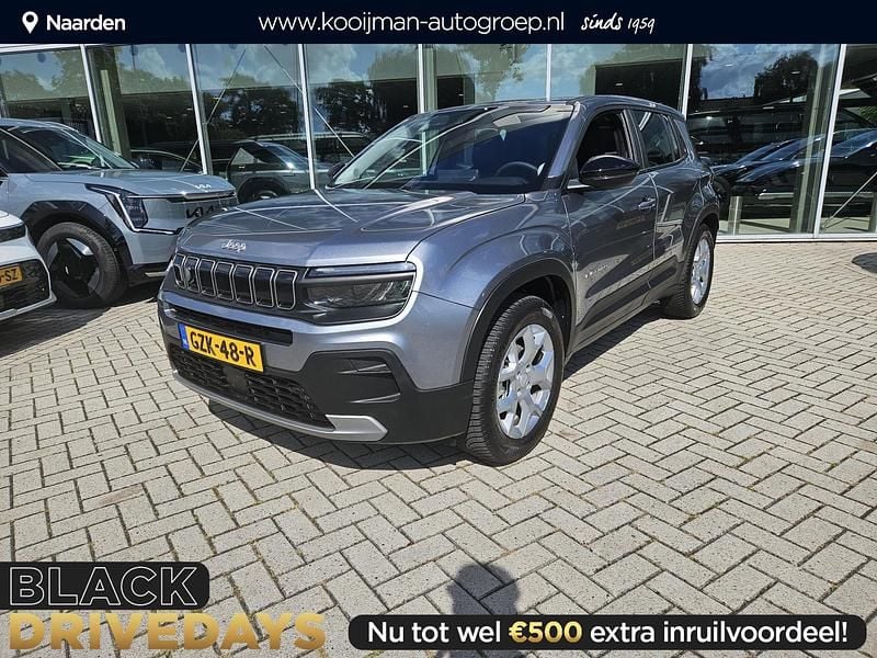 Granite grey Gebruikt 2025 Jeep Avenger Altitude SUV | € 29.445 (Super prijs) - Afbeelding 1/4
