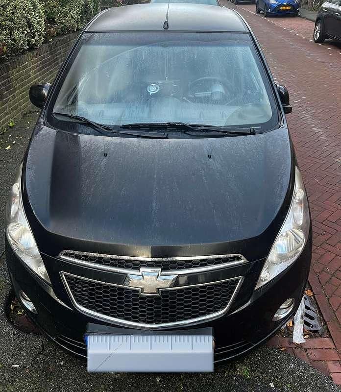 Zwart Gebruikt 2011 Chevrolet Spark Hatchback | € 2.000 (Goede deal) - Afbeelding 1/4