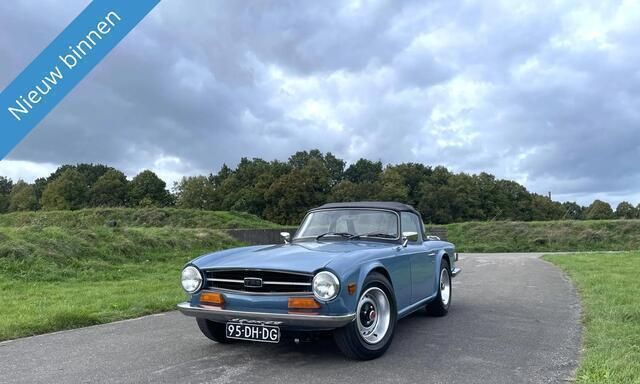 Blauw Gebruikt 1974 Triumph TR6 | € 26.450 - Afbeelding 1/4
