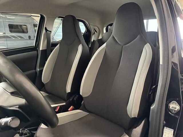 Occasion Toyota Aygo X-clusiv 69 PK (50 kW) 2014 Zwart (metallic) Hatchback