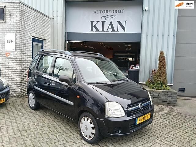 Zwart Occasion 2003 Opel Agila Essentia Hatchback | € 950 (Eerlijke prijs) - Afbeelding 1/4