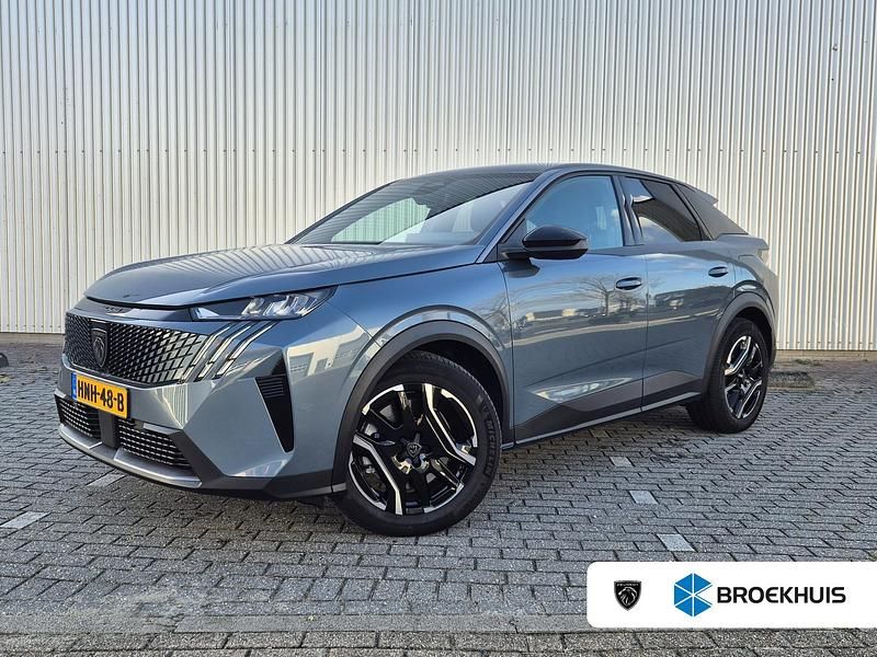 Blauw Gebruikt 2025 Peugeot e-3008 Allure SUV | € 37.895 - Afbeelding 1/4