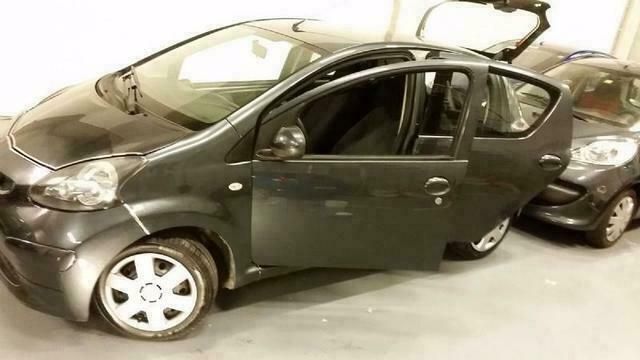 Occasion Toyota Aygo 68 PK (50 kW) 2006 Grijs Hatchback