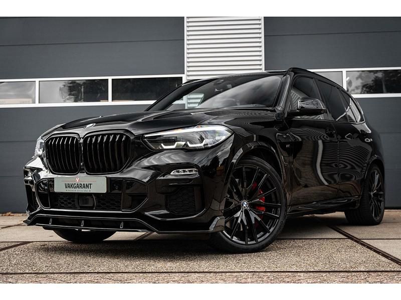 Zwart Gebruikt 2021 BMW X5 Executive SUV | € 61.895 (Eerlijke prijs) - Afbeelding 1/4