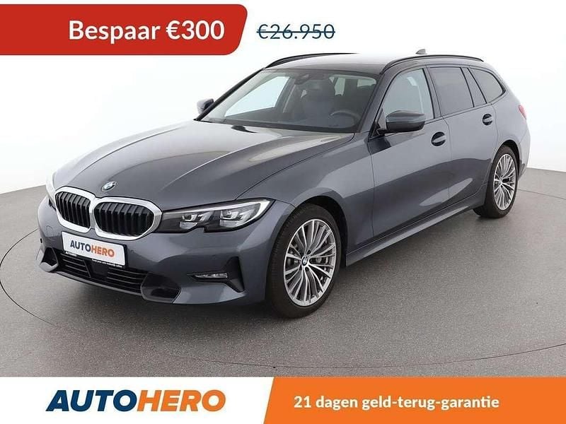 Grijs Gebruikt 2019 BMW 330 Sport Line Stationwagen | € 26.849 (Eerlijke prijs) - Afbeelding 1/3