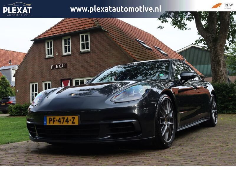 Grijs Gebruikt 2017 Porsche Panamera Sedan | € 56.945 (Eerlijke prijs) - Afbeelding 1/4