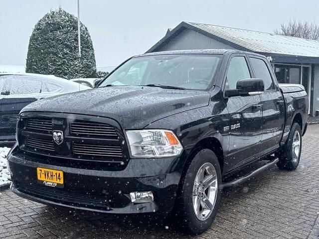 Zwart Occasion 2010 Dodge Ram Pickup | € 15.950 (Eerlijke prijs) - Afbeelding 1/4
