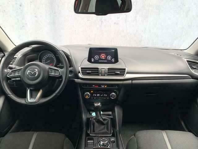 Occasion Mazda 3 99 PK (72 kW) 2018 Rood Sedan
