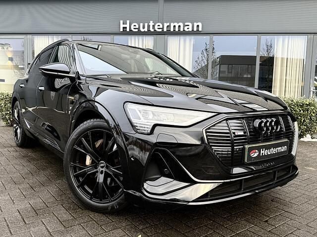Zwart Occasion 2020 Audi e-tron Black Edition SUV | € 27.950 (Eerlijke prijs) - Afbeelding 1/4