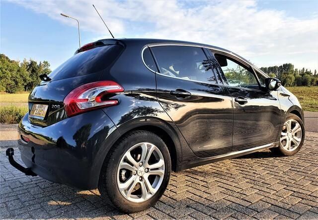 Occasion Peugeot 208 120 PK (88 kW) 2013 Zwart Hatchback