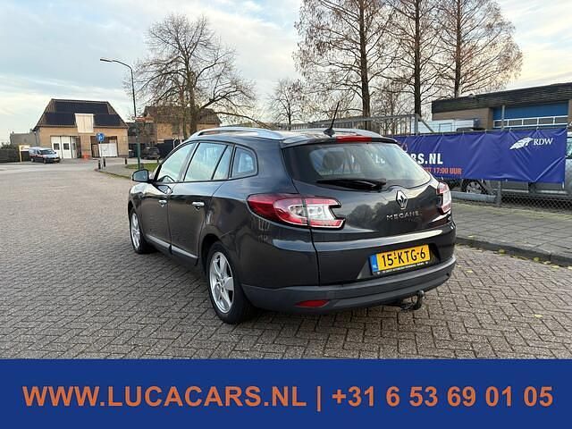 Occasion Renault Mégane GrandTour Dynamique 90 PK (66 kW) 2010 Grijs Stationwagen