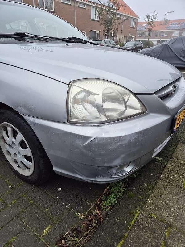 Occasion Kia Rio 97 PK (71 kW) 2005 Grijs Stationwagen