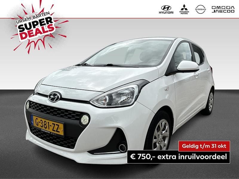 Wit Gebruikt 2020 Hyundai i10 Comfort Hatchback | € 10.930 (Eerlijke prijs) - Afbeelding 1/4