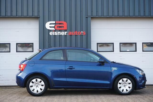 Occasion Audi A1 Attraction 86 PK (63 kW) 2010 Blauw Hatchback