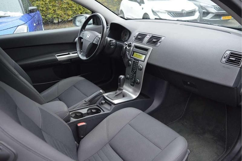 Occasion Volvo C30 Momentum 146 PK (107 kW) 2008 Grijs (metallic) Hatchback