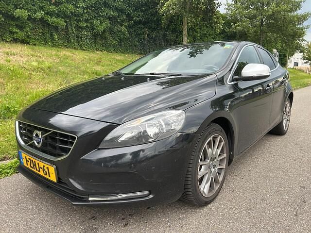 Occasion Volvo V40 190 PK (139 kW) 2014 Zwart Stationwagen